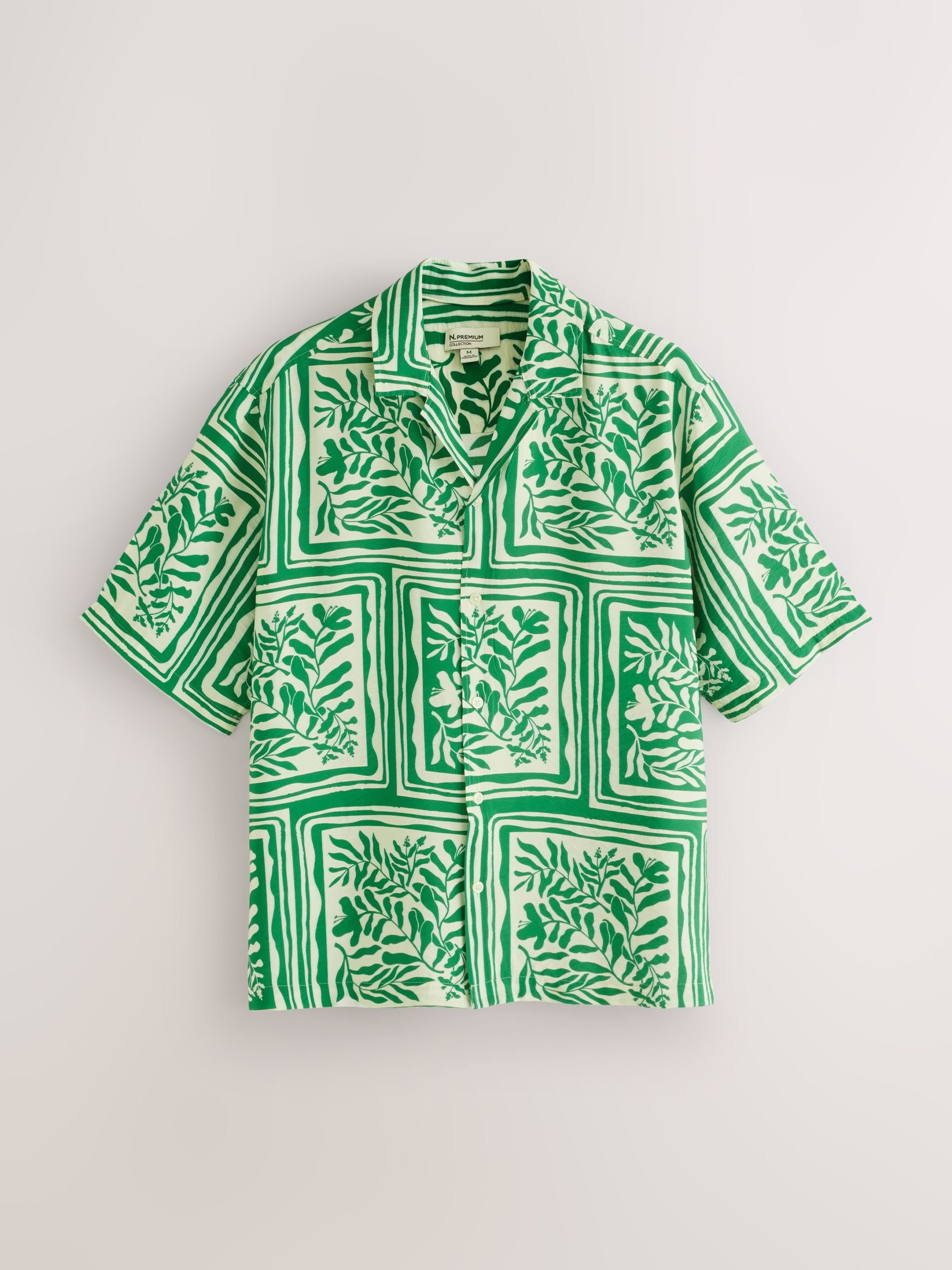 Buy Green Leaf Relaxed Fit N. Premium Printed Revere Collar Short