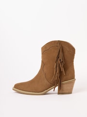 Hellbraun - Lipsy Faux Suede Pull On Western Ankle Boots - Bild 5 von 5