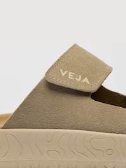 Veja Taupe Etna Strap Sandals - תמונה 3 מתוך 4