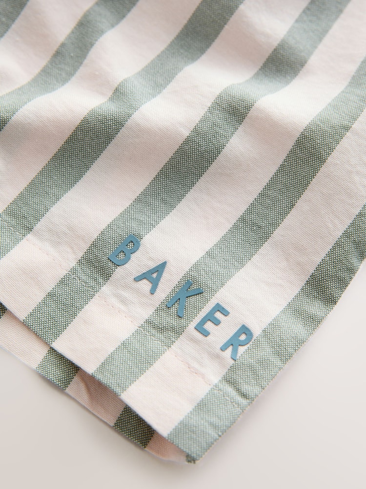 Baker by Ted Baker Graphic White T-Shirt and Stripe Shorts Set - تصویر 11 از 11