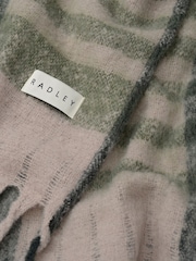 Radley Check Brown Poncho - Imagem 2 de 2