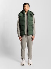 Lyle & Scott Green Welded Puffer Gilet - Image 2 of 5
