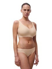 Chantelle Soft Stretch Power Smooth Plunge Non Wired Bra - Image 5 of 6
