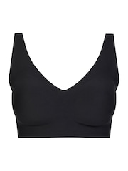 Chantelle Soft Stretch Power Smooth Plunge Non Wired Bra - Image 6 of 6