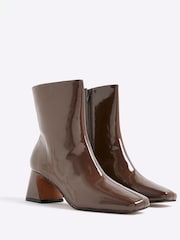 River Island Low Block Patent Ankle Boots - Imagem 3 de 4