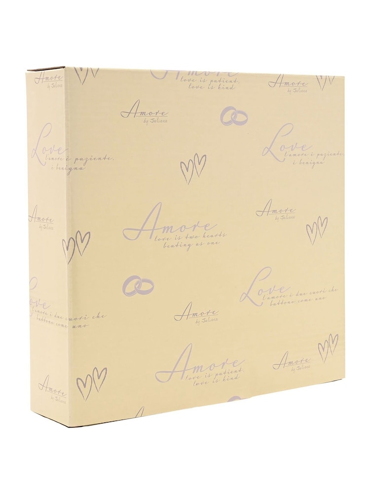Widdop Ivory Amore Suede Wedding Album Holds 100 7 x 5 Pictures - Image 6 of 6 Widdop Ivory Amore Suede Wedding Album Holds 100 7 x 5 Pictures - Image 6 of 6