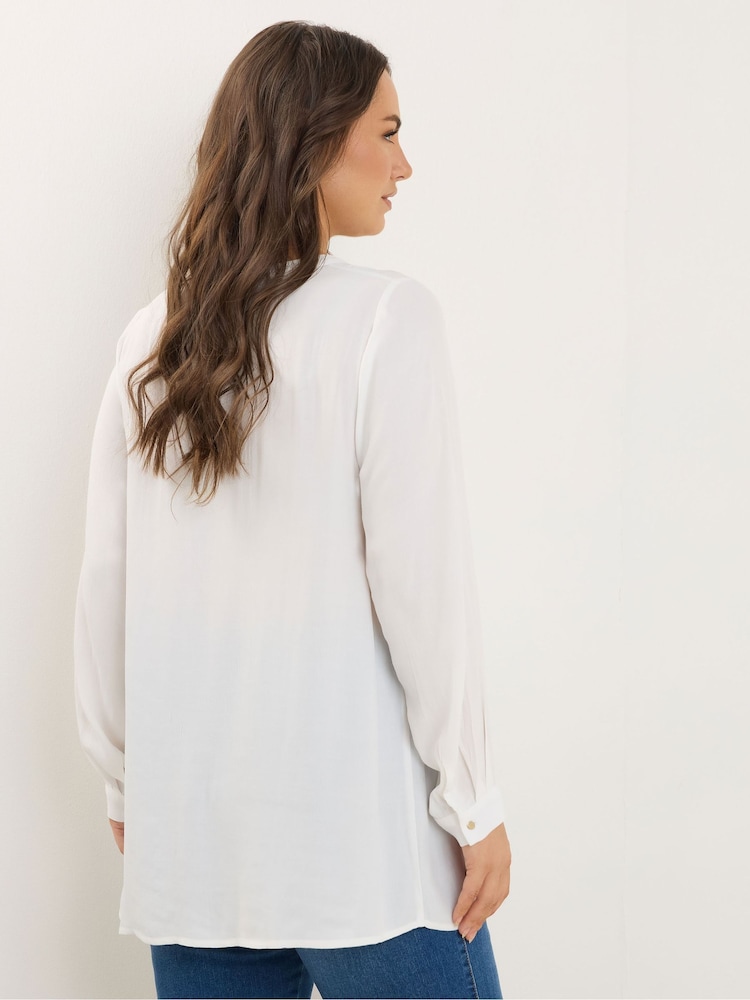 Evans Formal White Blouse - Image 2 of 5 Evans Formal White Blouse - Image 2 of 5
