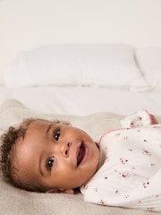 The White Company White Minnie Floral Quilted Sleepsuit - صورة 3 من 5
