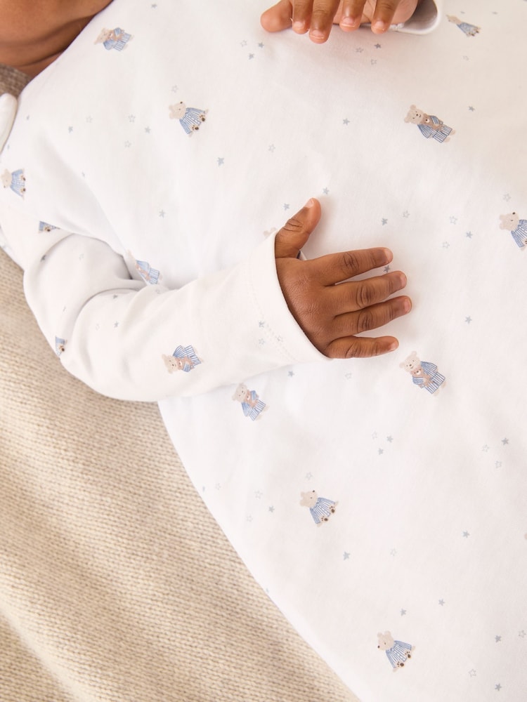 The White Company White Bedtime Friends Reversible Sleeping Bag 2.5 T - Image 2 of 5 The White Company White Bedtime Friends Reversible Sleeping Bag 2.5 T - Image 2 of 5
