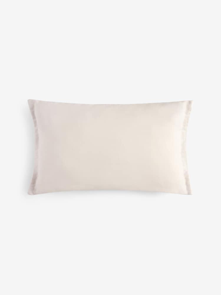 Green 50 x 30cm Indoor Outdoor Villa Palm Printed Cushion - Image 4 of 4