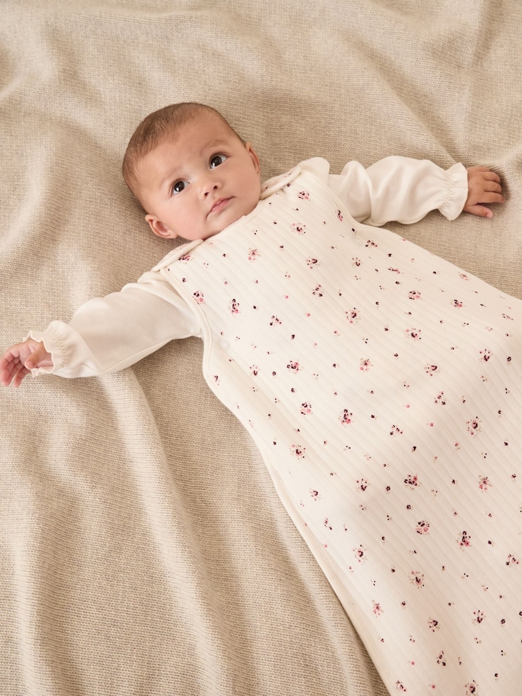The White Company White Minnie Floral Quilted Sleeping Bag 1.0 Tog - Image 1 of 5 The White Company White Minnie Floral Quilted Sleeping Bag 1.0 Tog - Image 1 of 5