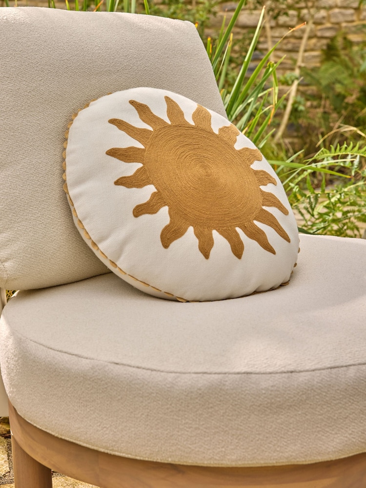 Indoor Outdoor 3D Embroidered Sun Cushion - Afbeelding 1 van 4