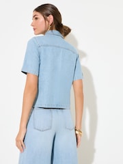 Friends Like These Cropped Denim Button Up Shirt - Պատկեր 2 4-ից