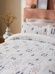 White Pattern Printed Fleece Duvet Cover and Pillowcase Set - Image 2 of 5