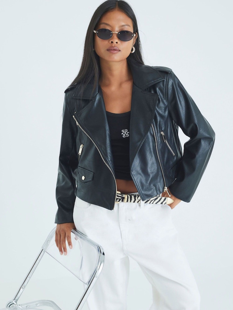 River Island Black Petite Black Boxy Biker Jacket - Image 2 of 4