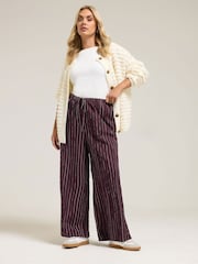 Yours Curve Red Pull On Wide Leg Trousers - Image 3 of 5