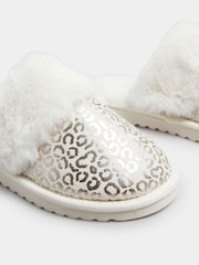 Yours Curve White Metallic Leopard Print Slippers - Image 4 of 5