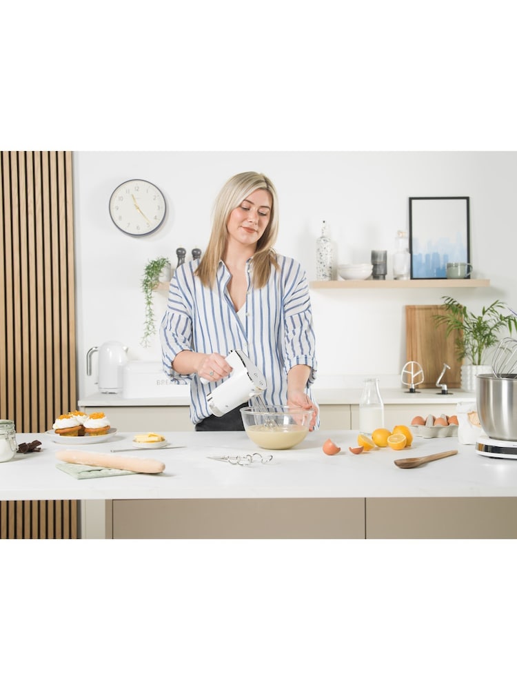 Salter Ice White Shimmer Boston Hand Mixer - Image 4 of 4 Salter Ice White Shimmer Boston Hand Mixer - Image 4 of 4