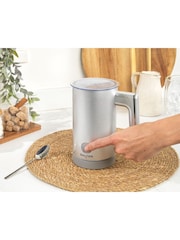Salter Silver Aspen Milk Frother - Image 2 of 5