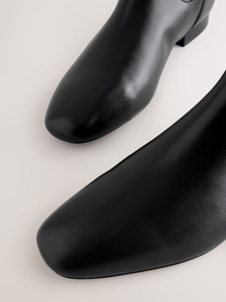 black flat dress boots Womens Lipsy Wide Fit Faux Suede Elasticated Knee High Casual US 7 (UK 5) Embrace a timeless look with these leather flat riding boots ASOS DESIGN Kacey dressy flat