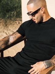 Preto - MAUVAIS Tanami Textured Stretch Shorts - Imagem 3 de 4