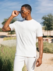 Branco - MAUVAIS Tanami Textured Stretch Tee - Imagem 3 de 6