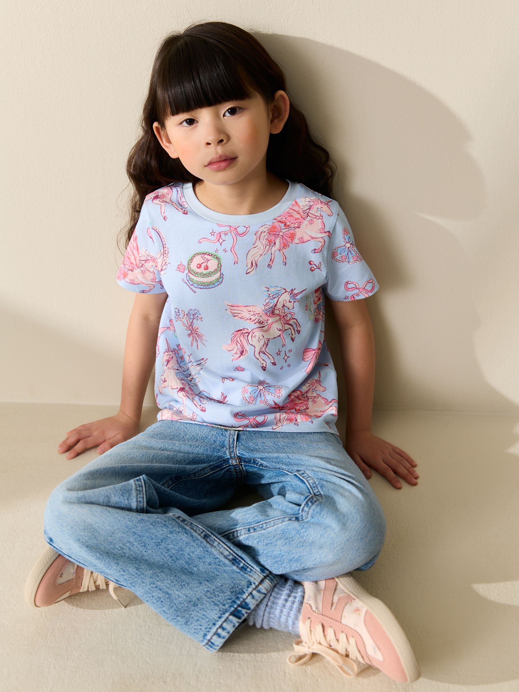 Next：日本 ブルー ユニコーン - Tシャツ（3 ～ 16 歳） from Next Japan