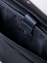 Lakeland Leather Black Crummock Laptop Messenger Bag - Image 5 of 7