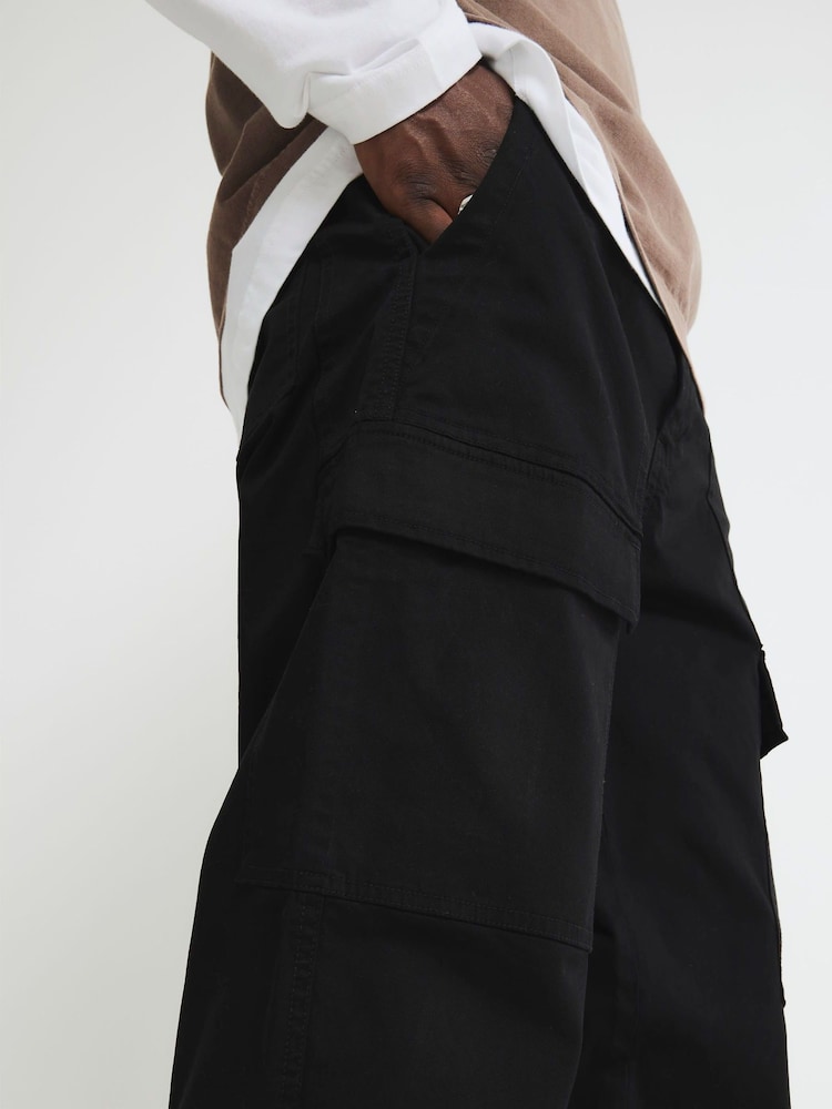 River Island Black Loose Fit Stretch Cargo Trousers - Image 4 of 4