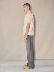 أزرق داكن - تعديل جينز بقصة واسعة - صورة 4 من 11