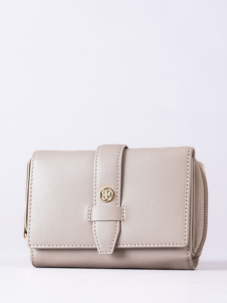 Lakeland Leather Natural Medium Icon Stud Tab Purse - Image 1 of 5 Lakeland Leather Natural Medium Icon Stud Tab Purse - Image 1 of 5