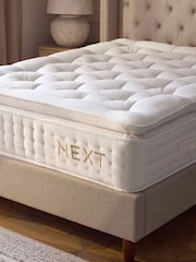 Superior Deluxe 4500 Medium Pocket Sprung Mattress - Image 1 of 8