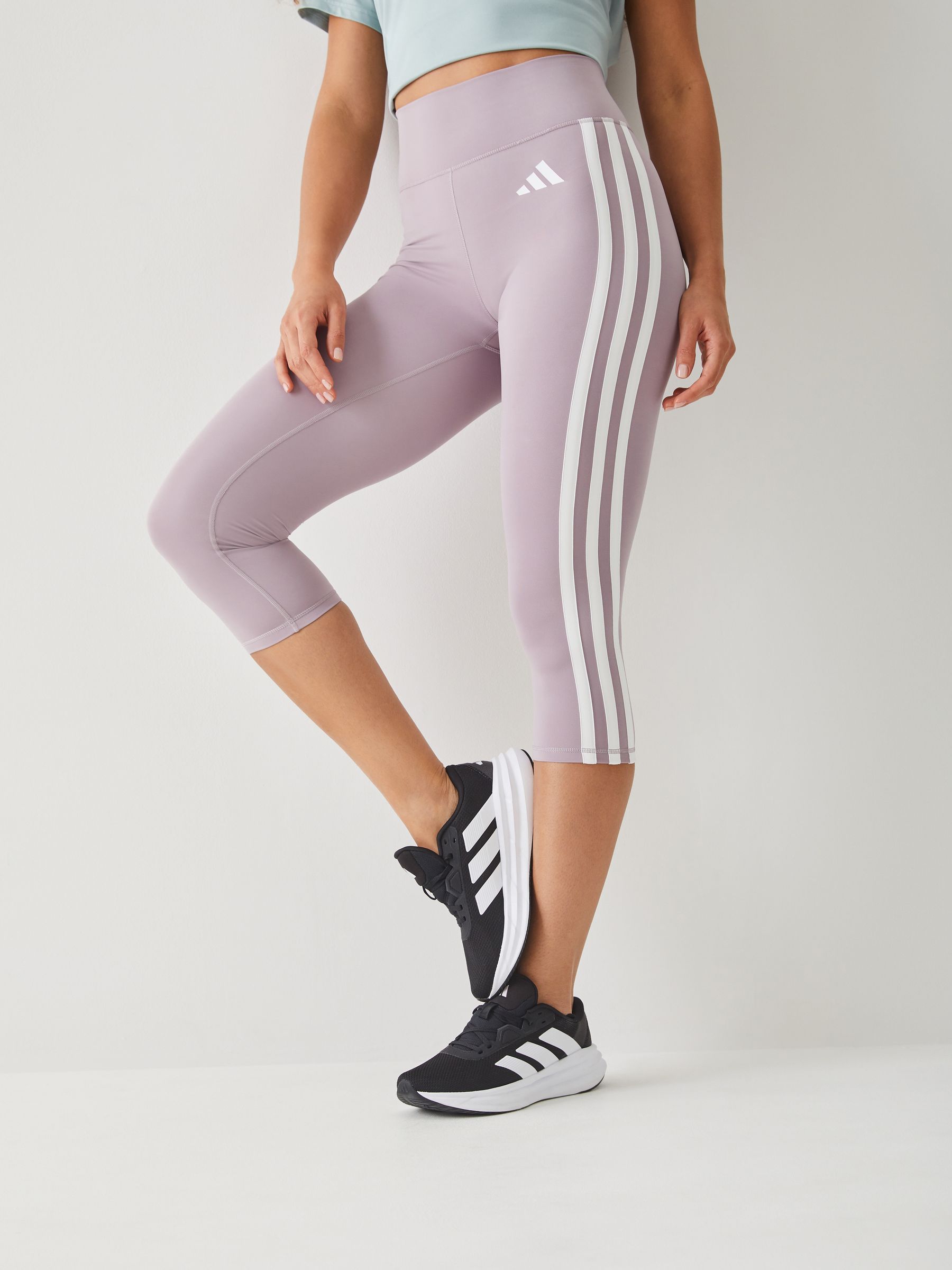Next：日本 パープル - adidas Optime Essentials ワークアウト 3