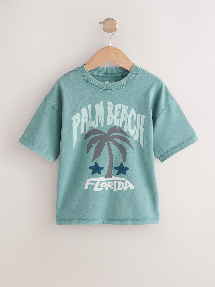 Berry/Mineral/Ecru - حزمة من 3 قطع تيشرت بكُم قصير بتلبيس مريح مزيَّن بطبعة جرافيك (3-16سنوات) - صورة 2 من 7 Berry/Mineral/Ecru - حزمة من 3 قطع تيشرت بكُم قصير بتلبيس مريح مزيَّن بطبعة جرافيك (3-16سنوات) - صورة 2 من 7