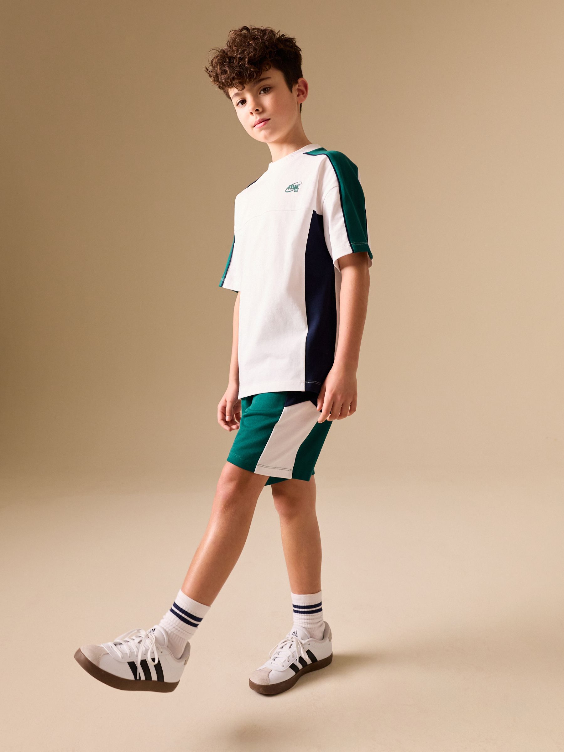 Next：日本 グリーン / ホワイト / ネイビー - カラーブロック・半袖 T