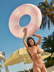 Friends Like These Shimmer Shell Detail Triangle Tie Side Bikini Set - Image 3 de 4