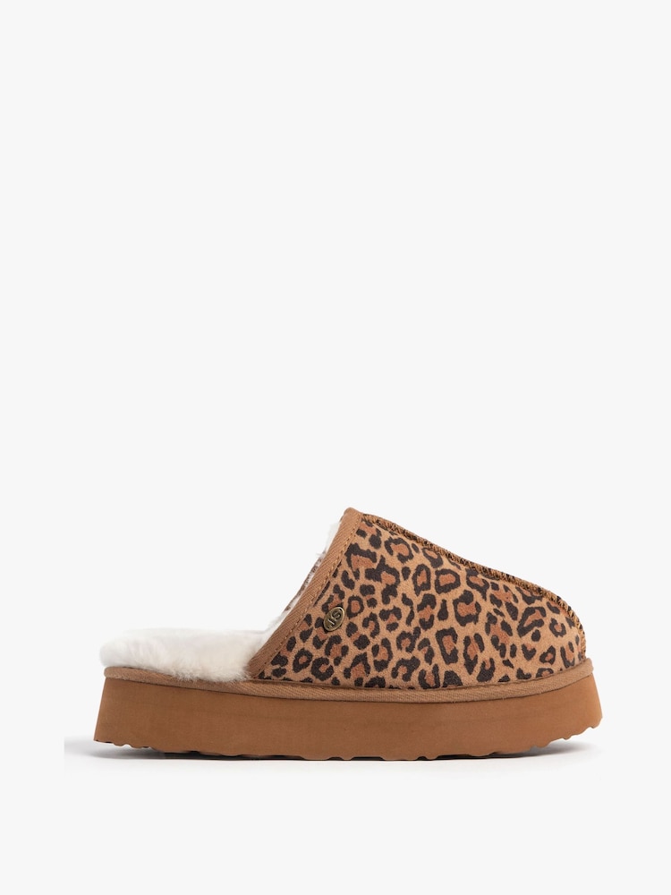 Just Sheepskin Brown Ladies Mabel Sheepskin Platform Mule Slipper - Image 2 of 5 Just Sheepskin Brown Ladies Mabel Sheepskin Platform Mule Slipper - Image 2 of 5
