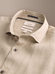 Neutral Regular Fit Signature Basket Weave Linen Short Sleeve Shirt - Image 6 of 7