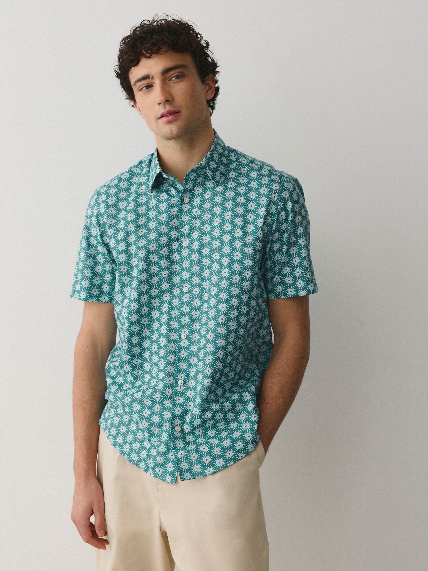 Buy Green Sun Geometric Regular Fit Cotton Rich Easy Care Print