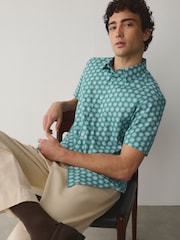 Green Sun Geometric Regular Fit Cotton Rich Easy Care Print Smart Shirt - Image 3 of 8