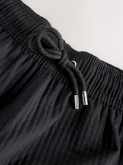 Negru - Waffle Texture Embroidered Graphic 5 Inch Swim Shorts - Imaginea 9 din 11