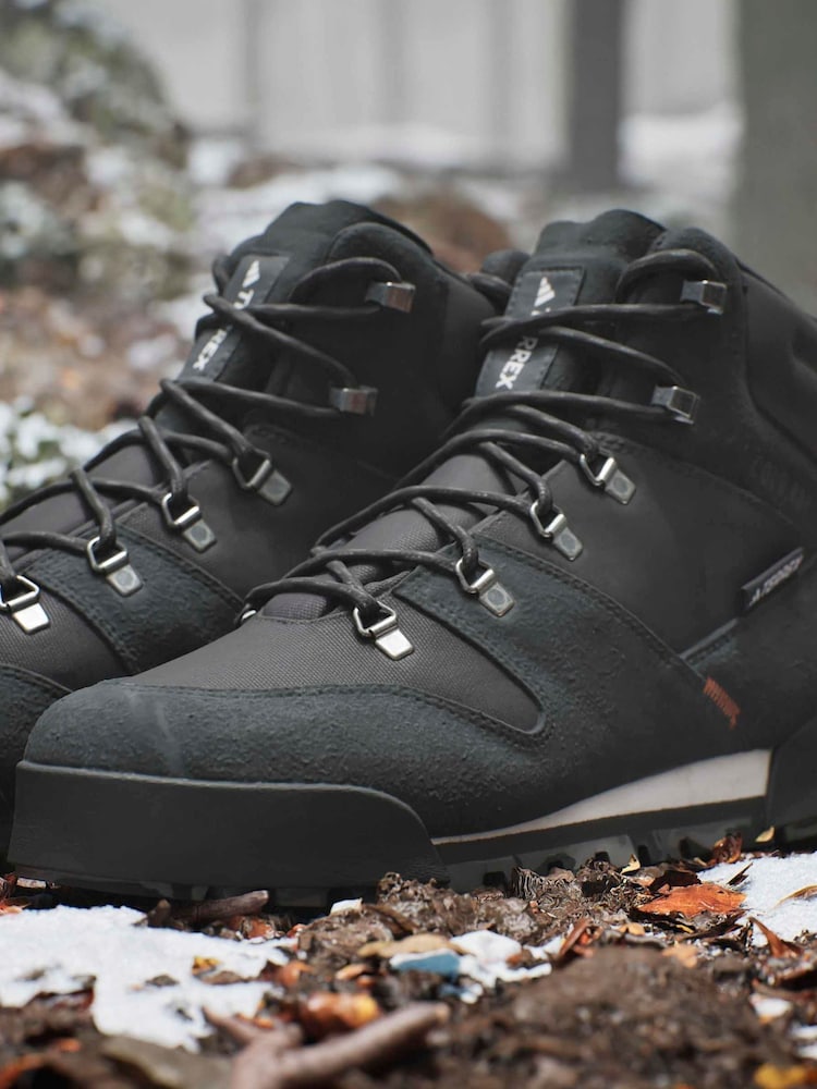 adidas gazelle silver green womens adidas Terrex Snowpitch COLD.RDY Boots