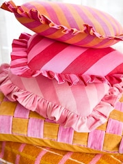 Decoris Frill Heart Cushion - Imagen 1 de 2