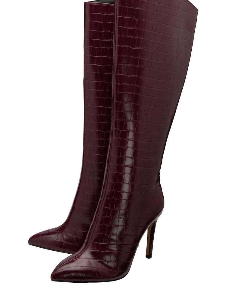 Ravel Red Heeled Knee-High Boots - Image 2 of 4 Ravel Red Heeled Knee-High Boots - Image 2 of 4