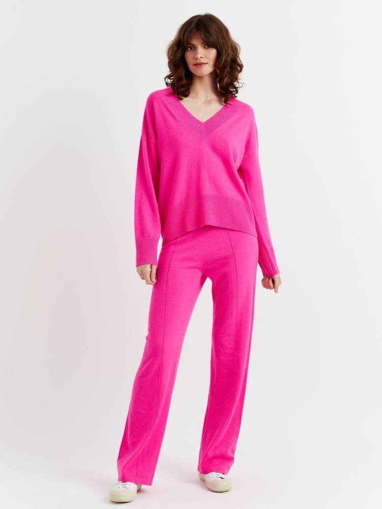 Chinti & Parker Wool Cashmere V-Neck Relaxed Black Sweater - Image 2 of 4
