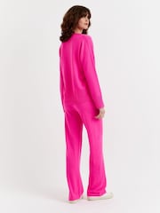 Chinti & Parker Wool Cashmere V-Neck Relaxed Black Sweater - Image 3 of 4