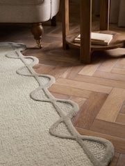 Natural Scallop Edge Wool Rug - Image 4 of 5