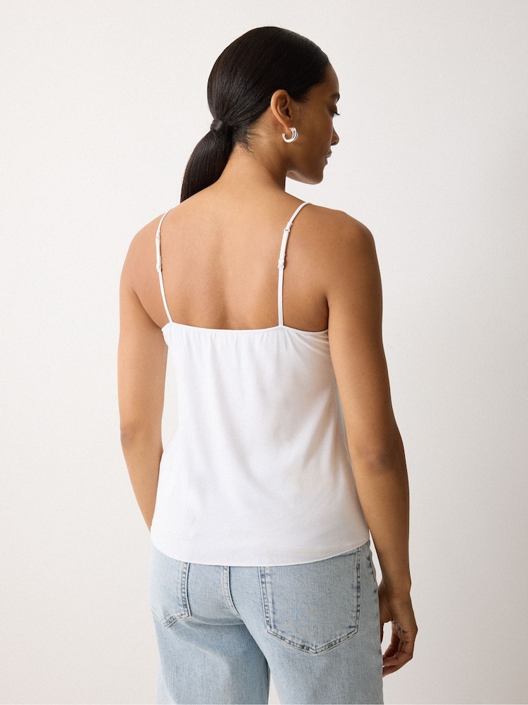أبيض - Jigsaw Modal Lace Camisole - صورة 2 من 2 أبيض - Jigsaw Modal Lace Camisole - صورة 2 من 2
