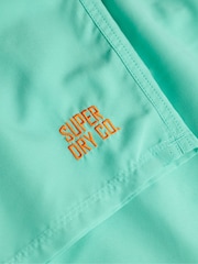 Verde - Shorts de baño 16 básicos de Superdry - Imagen 7 de 7