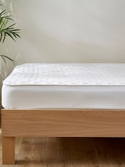 Martex Cotton Quilted Bedding Bundle - Image 2 of 6